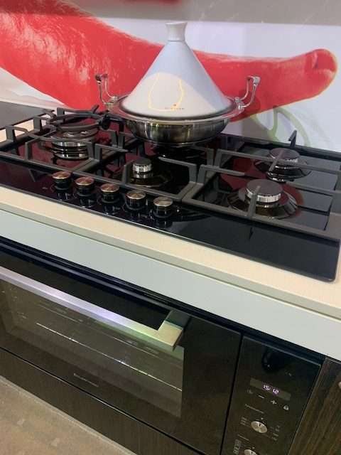 Kleenmaid GCTK9012MCOM Full Black 90cm Black Glass Cooktop